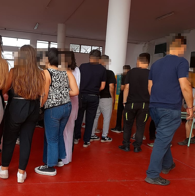 LIMITACIÓN DEL LIBRE TRANSITO EN IES VIRGEN DE LA ESPERANZA - SINDI-K